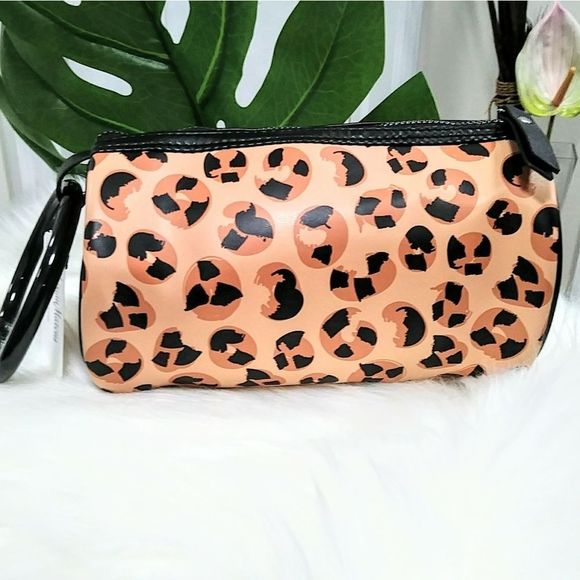 NWT Neiman Markus Wristlet - Picture 4 of 5